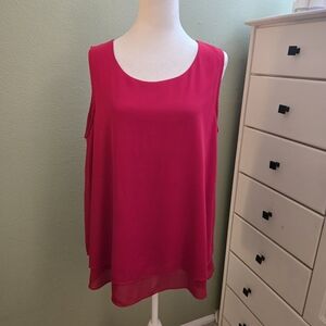 🔥 2/$9 or 3/$13  Jouica Sleeveless Blouse in Vibrant Red
